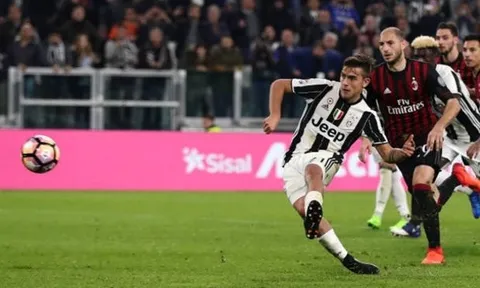 Milan thua trận, trọng tài đích thân xin lỗi Montella