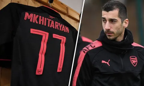 Mkhitaryan trình làng số áo lạ hoắc ở Europa League