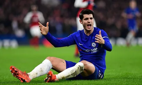 Morata phân trần vụ nhảy với vợ khi đang chấn thương