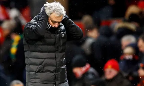 Mourinho có nguy cơ đi vào vết xe đổ ở Chelsea và Real