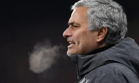 Mourinho đau đầu trước đại chiến Sevilla