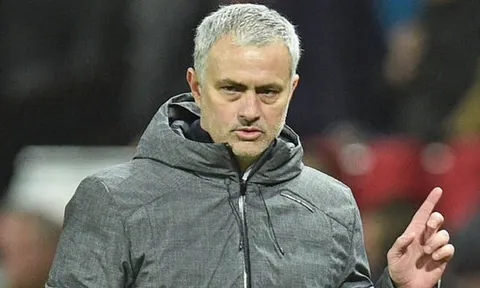 Mourinho hé lộ nơi có sức ép đáng sợ hơn Man Utd