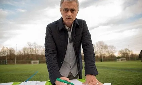 Mourinho kiếm bộn tiền nhờ… làm thêm mùa World Cup