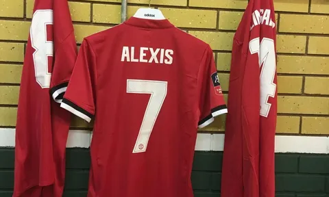 Mourinho muốn Sanchez kèm cặp riêng Rashford