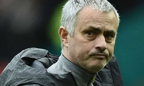 Mourinho: Nếu có tôi, Chicharito, Welbeck sẽ ở lại Old Trafford