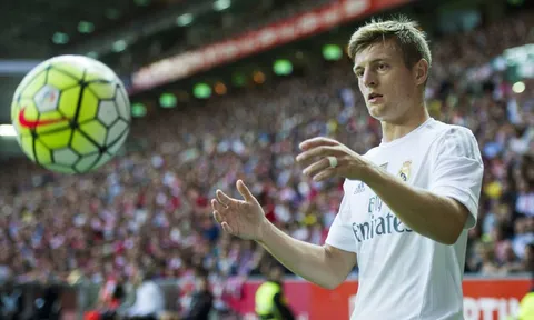 Muốn De Gea, Real phải trao Kroos cho M.U
