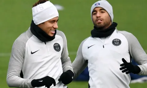 Neymar trách móc PSG vì bán tháo Lucas Moura