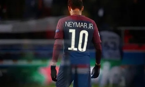 Neymar nói gì khi người PSG công kích lẫn nhau?