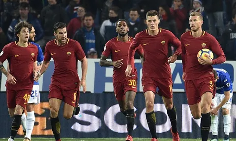 Ngày chia tay gần kề, Dzeko vẫn mang niềm vui đến cho Roma