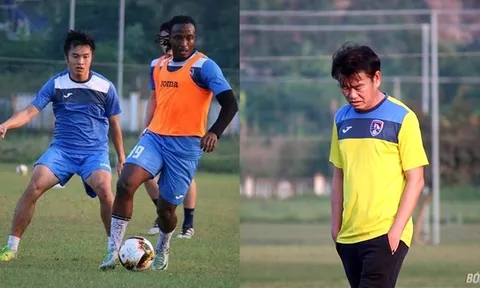 Ngày về đầy cảm xúc của Nguyên Sa và HLV Phan Thanh Hùng