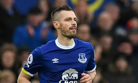 Người cũ buông lời khiến Man United buồn lòng