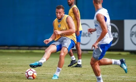 Người nhà xác nhận, Barca sắp hoàn tất hợp đồng chiêu mộ 'Iniesta mới'