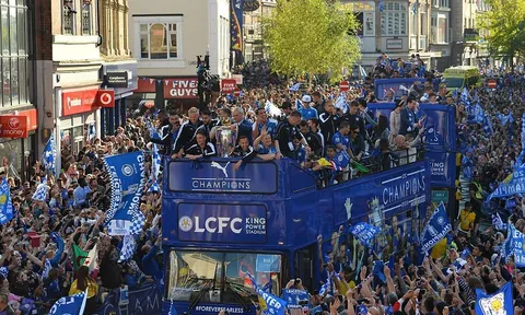 Những bức ảnh khó quên nhất Premier League năm 2016