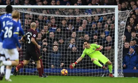 Nhìn Bravo, Pep Guardiola có còn dối lòng?