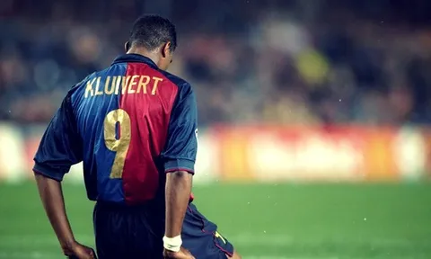 Những bàn thắng đẳng cấp của huyền thoại Patrick Kluivert