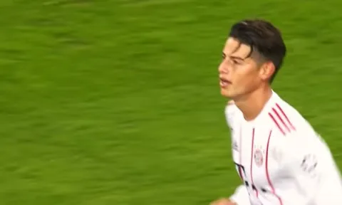 Những bàn thắng đẹp nhất Bundesliga tuần qua