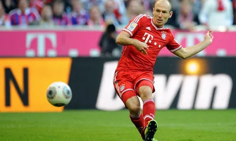 Những bàn thắng mang thương hiệu Robben
