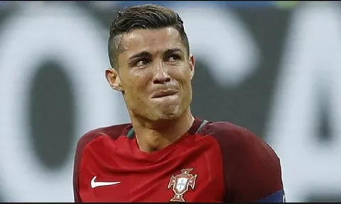 Những khoảnh khắc xúc động của Ronaldo