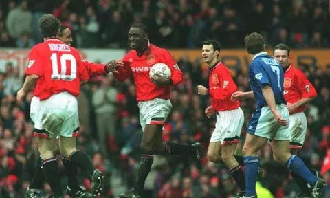 Những kỷ lục ai cũng sợ ở Ngoại hạng Anh (Phần 1): Hung thần Man United