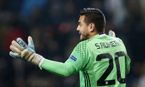 Những pha bóng thần thánh của Sergio Romero ở  Europa League