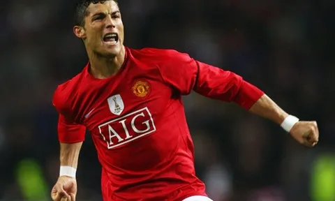 Những pha bứt tốc kinh hoàng của Ronaldo thời còn ở Man Utd