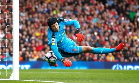 Những pha cứu thua xuất thần của Petr Cech