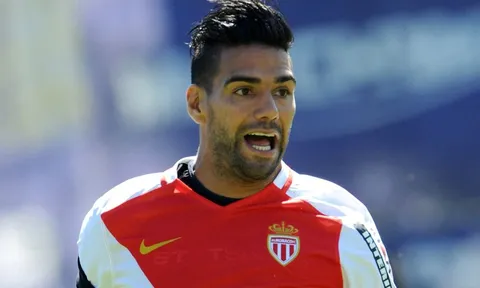 Những pha lập công của Radamel Falcao trong mùa giải này