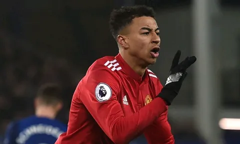 Nổ súng liên hồi, Lingard chỉ thua mỗi Harry Kane