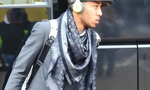 CẬP NHẬT vụ Aubameyang: Cầu thủ đã đến Arsenal kiểm tra y tế