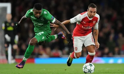 NÓNG: Cazorla nghỉ hết mùa, fan Arsenal chỉ biết khóc than