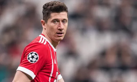 NÓNG: Real Madrid qua mặt Man United ở thương vụ Lewandowski