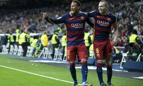 'O bế' Coutinho, Neymar khiến Iniesta nóng mặt?