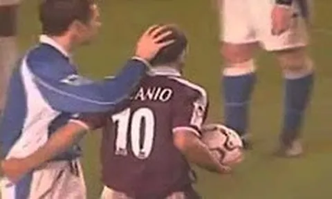 Paolo Di Canio và những pha bóng xấu - đẹp để đời trên sân