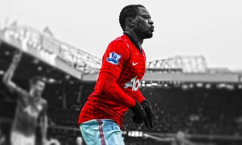 Patrice Evra trở lại MU, nước cờ hoàn hảo của Mourinho