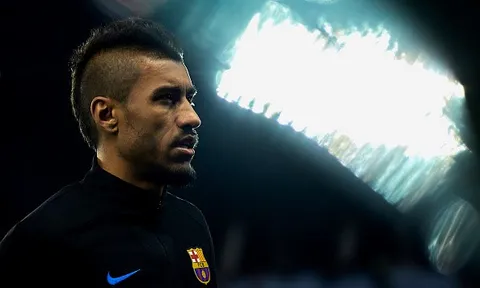 Paulinho: Từ kẻ bị quỵt tiền, lăng mạ đến ngôi sao Barca