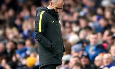 Pep tự tay loại Man City khỏi cuộc đua vô địch