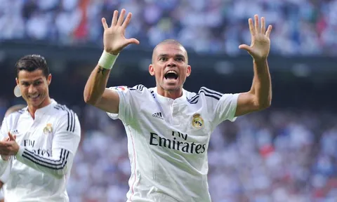 Pepe chơi cực hay trong màu áo Real Madrid