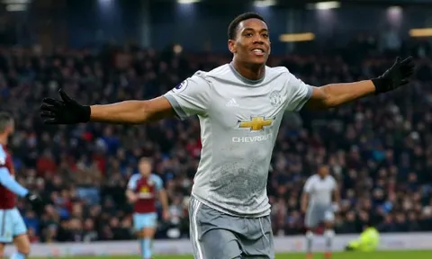 Phá lưới Burnley, Martial có lần đầu tiên tại Man Utd