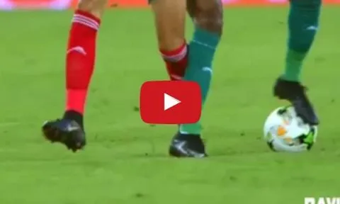 Pha xoay Roulette đỉnh cao của Wilfried Zaha vs Morocco