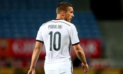 Podolski, Rashford và những ngôi sao đáng chú ý trong trận Đức - Anh