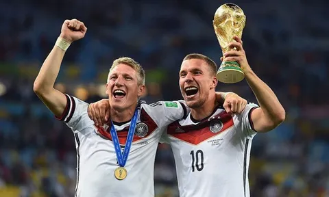 Podolski-Schweinsteiger: Một tình bạn đặc biệt trên sân cỏ!