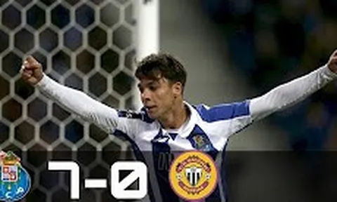 Porto trút mưa bàn thắng vào lưới của Nacional