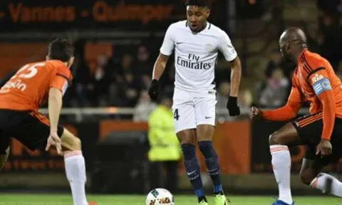 PSG nhọc nhằn đánh bại Lorient sau 'cơn ác mộng Barca'