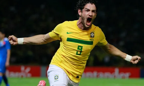 Quá khứ vàng son của Alexandre Pato (Brazil)
