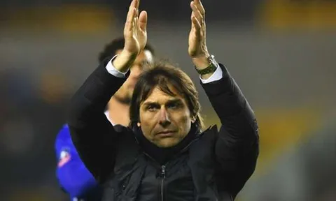 Quá sớm để nói về cú đúp danh hiệu của Chelsea