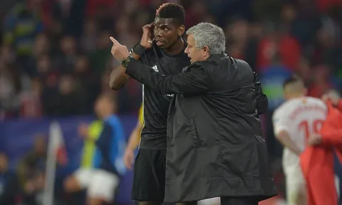 Raiola đang cố gắng cứu Pogba khỏi Man Utd