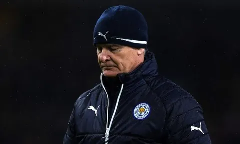 Ranieri họp riêng với ông chủ Leicester, tương lai đã rõ