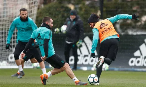 Real Madrid đón viện binh khủng trở lại sân tập