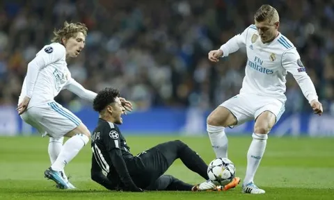 Real nhận tin vui kép trước đại chiến với PSG