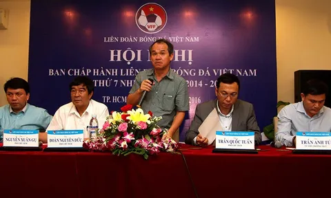 Bầu Đức "né" ghế Chủ tịch VFF, ông Hải "lơ" tiếc rẻ